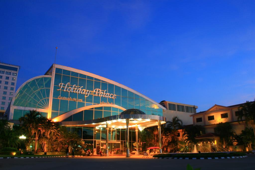 Holiday Palace Ou Chrov Exterior foto